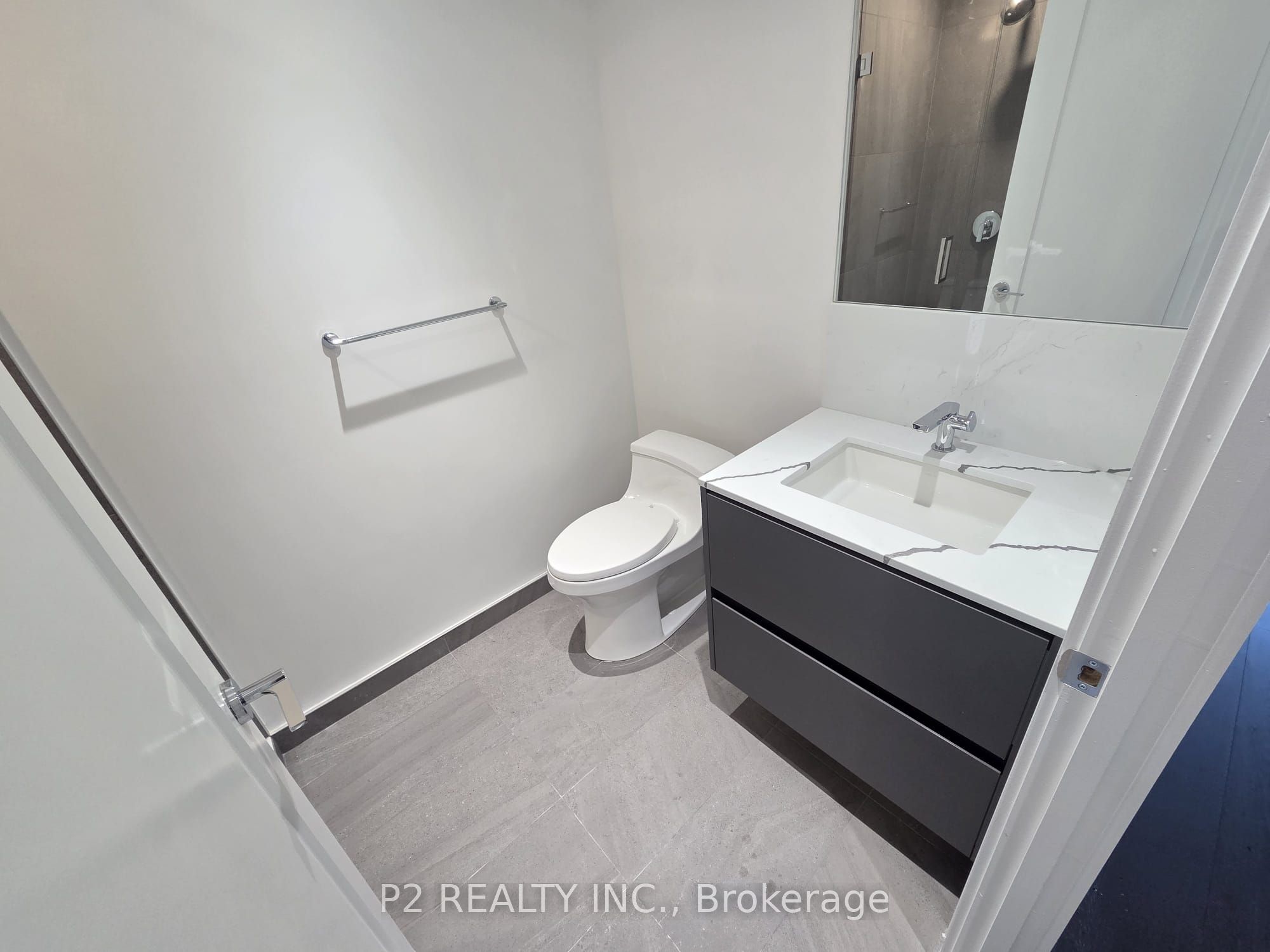 2 Forest Hill Road 407 Property Photo 10
