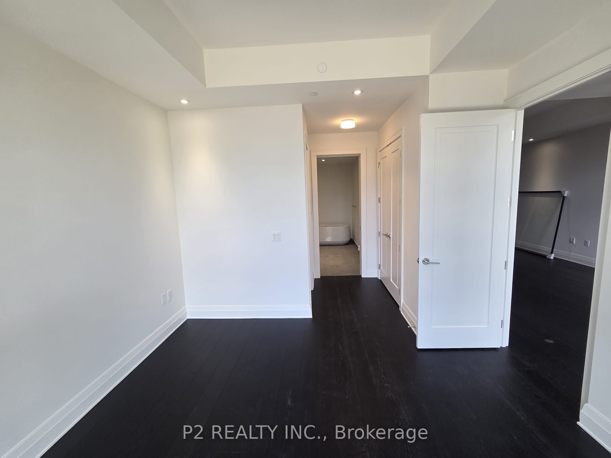 2 Forest Hill Road 407 Property Photo 14