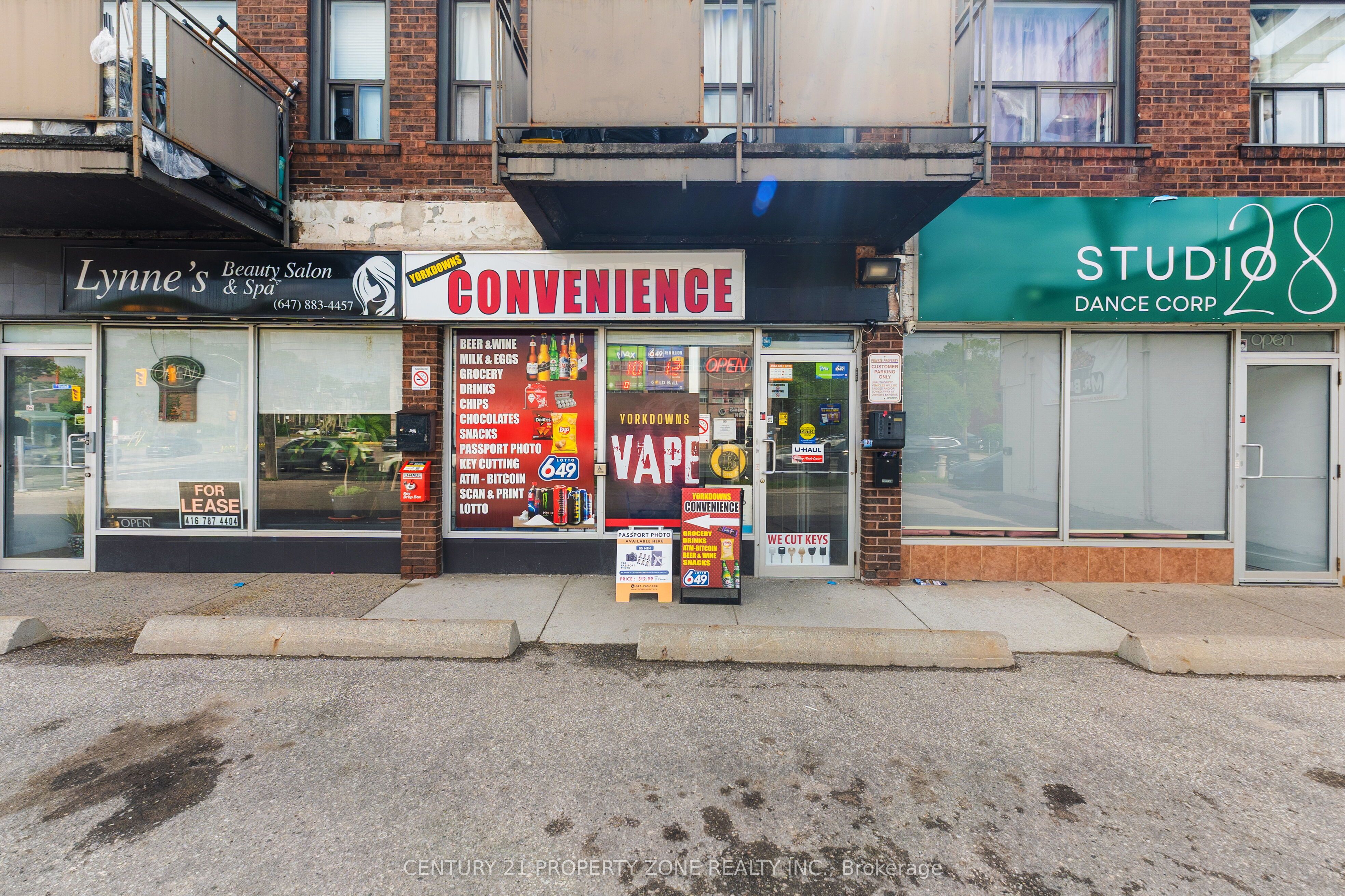 4119 Bathurst Street