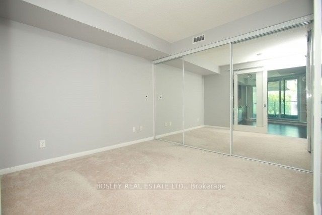 209 Fort York Boulevard 468 Property Photo 10