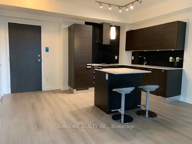9 Bogert Avenue 804