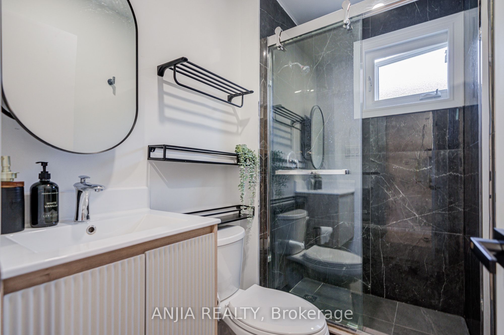 272 Mcnicoll Avenue Property Photo 26
