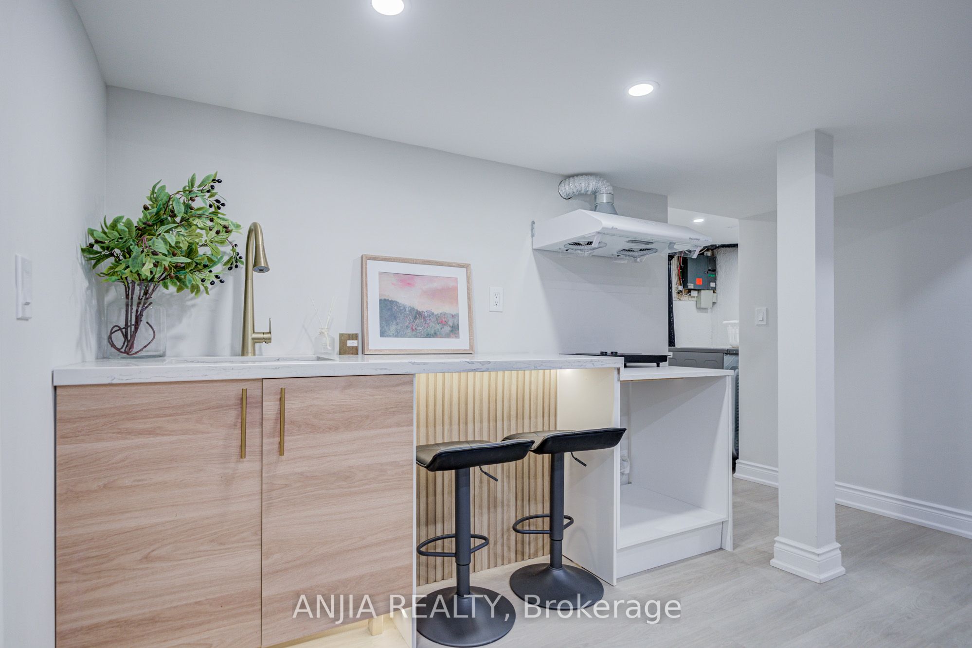 272 Mcnicoll Avenue Property Photo 46
