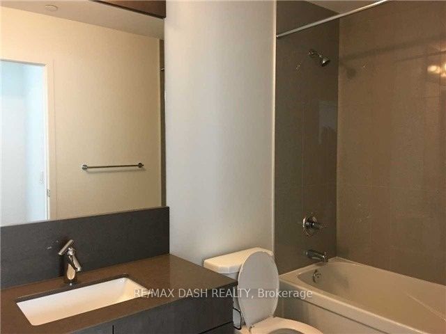 89 Dunfield Avenue 729 Property Photo 6