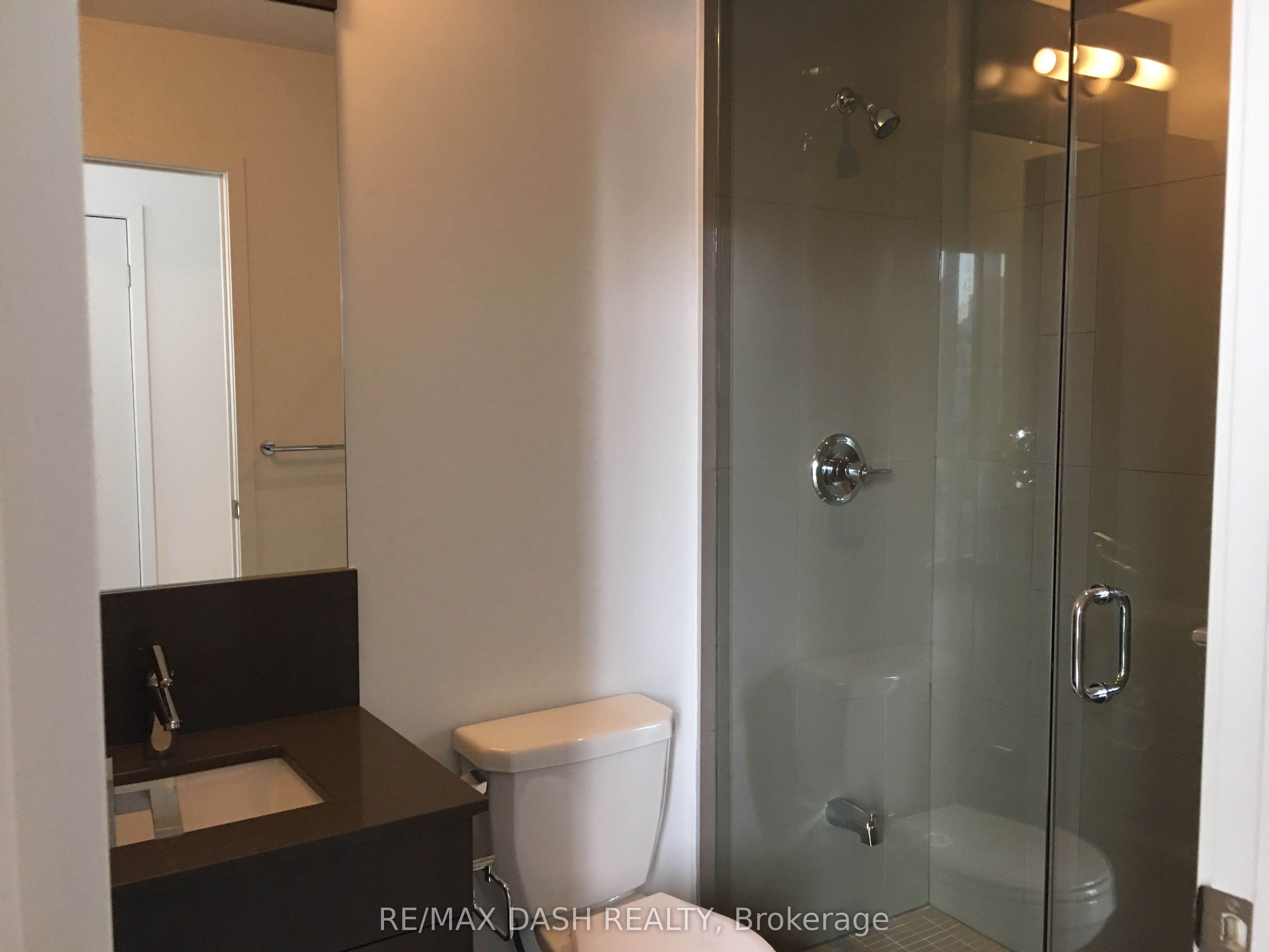 89 Dunfield Avenue 729 Property Photo 10