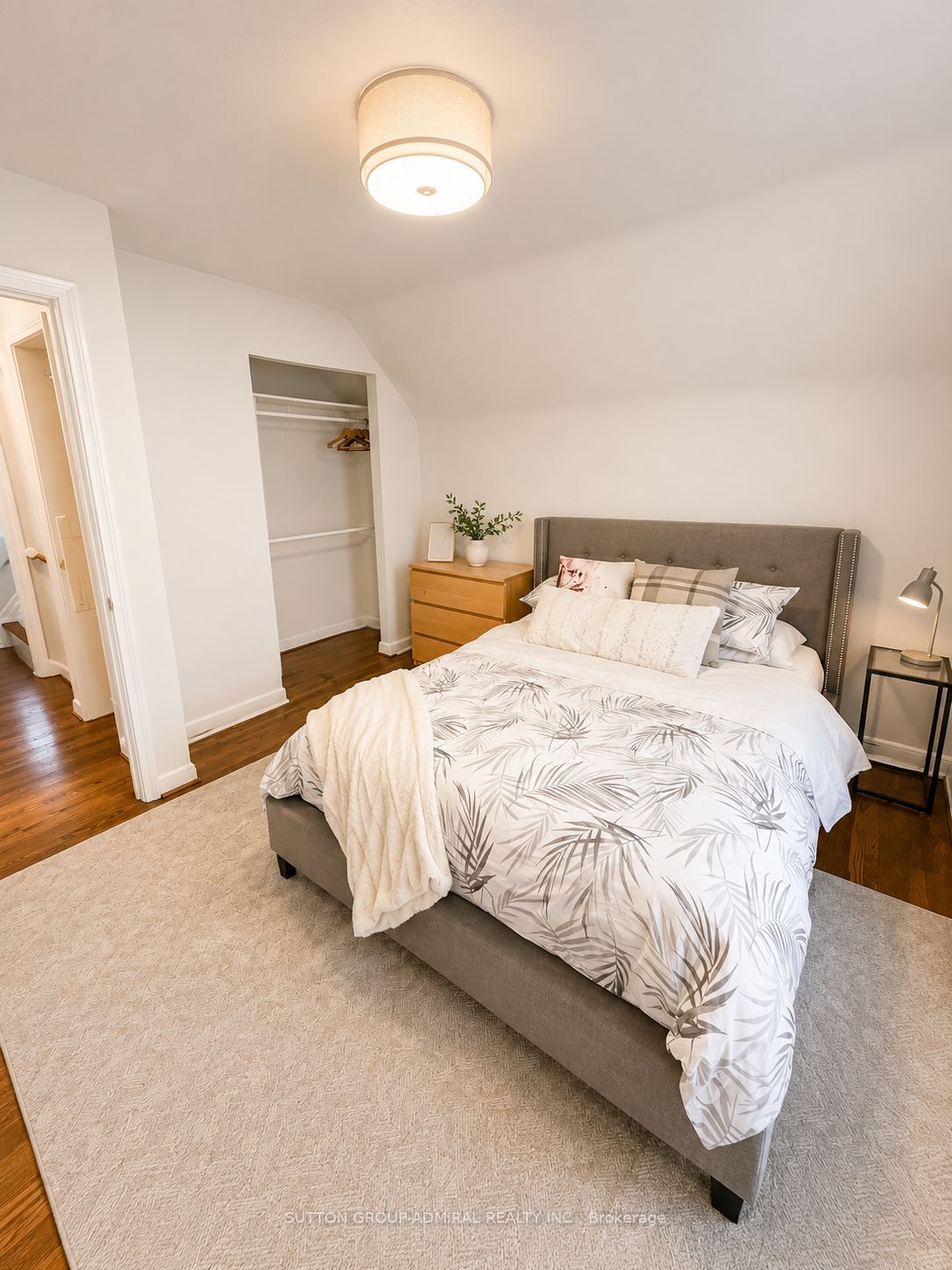 41 Athabaska Avenue Property Photo 15