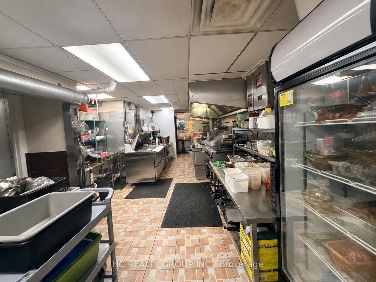 414 Dundas Street W Property Photo 6