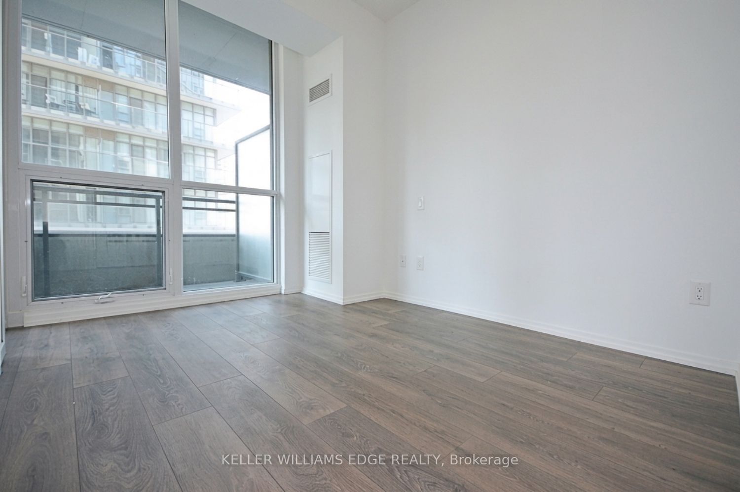 45 Charles Street E 4005 Property Photo 6