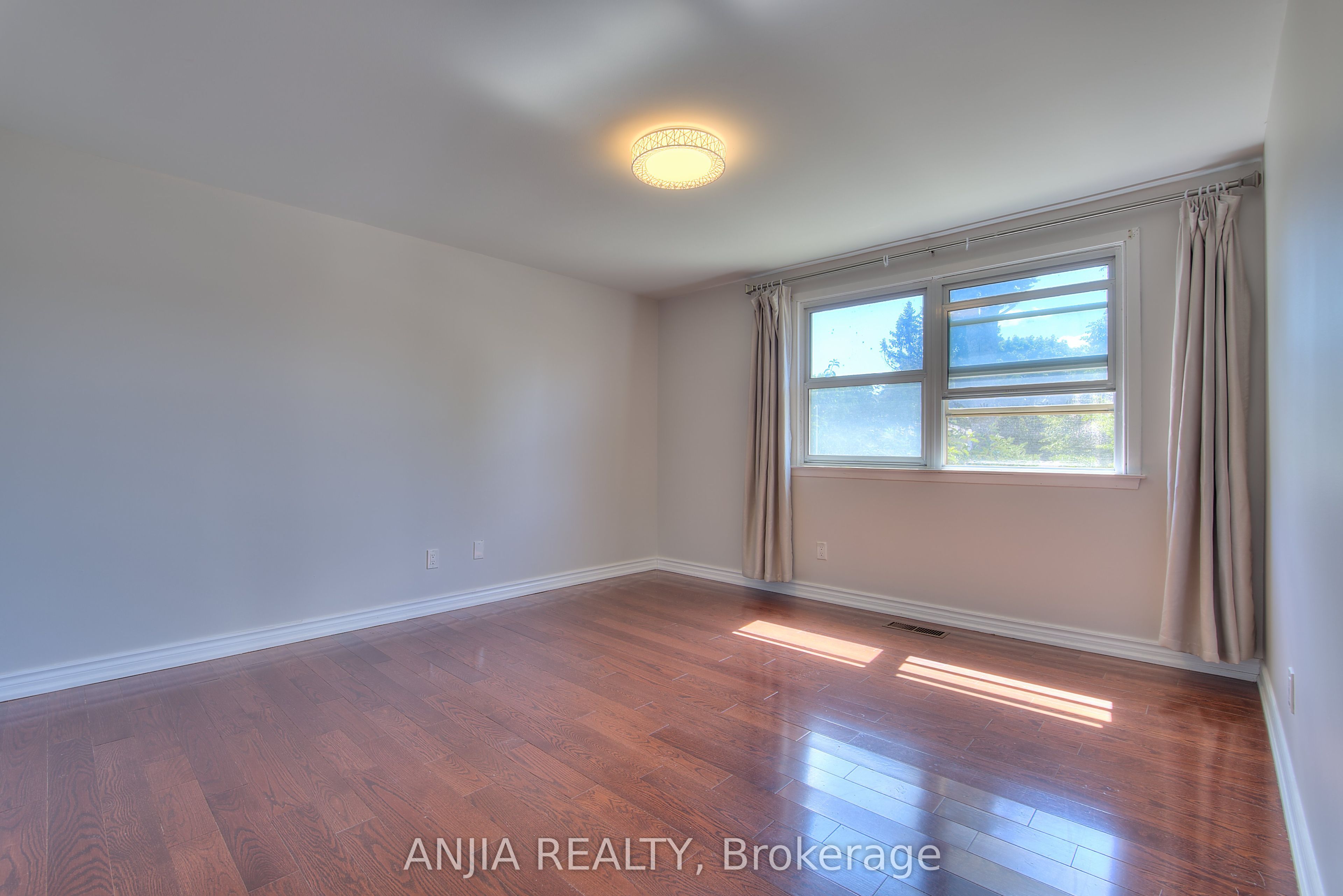 14 Cherrystone Drive Property Photo 17
