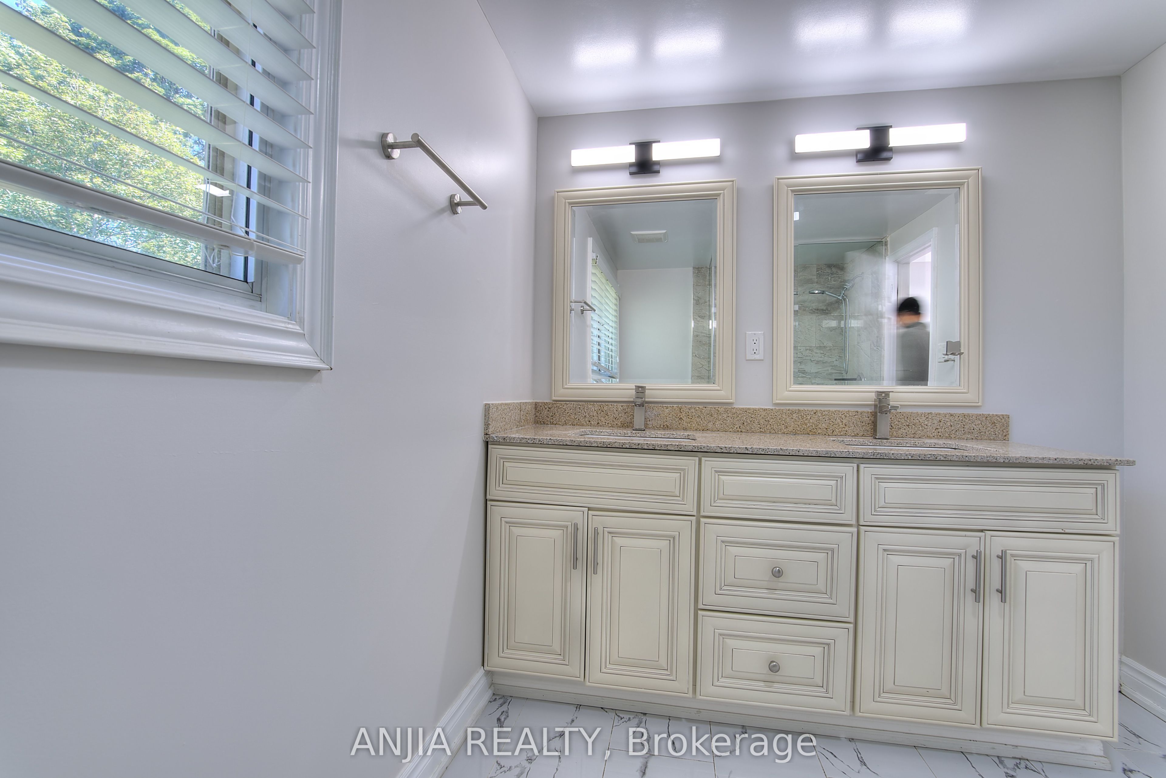 14 Cherrystone Drive Property Photo 18
