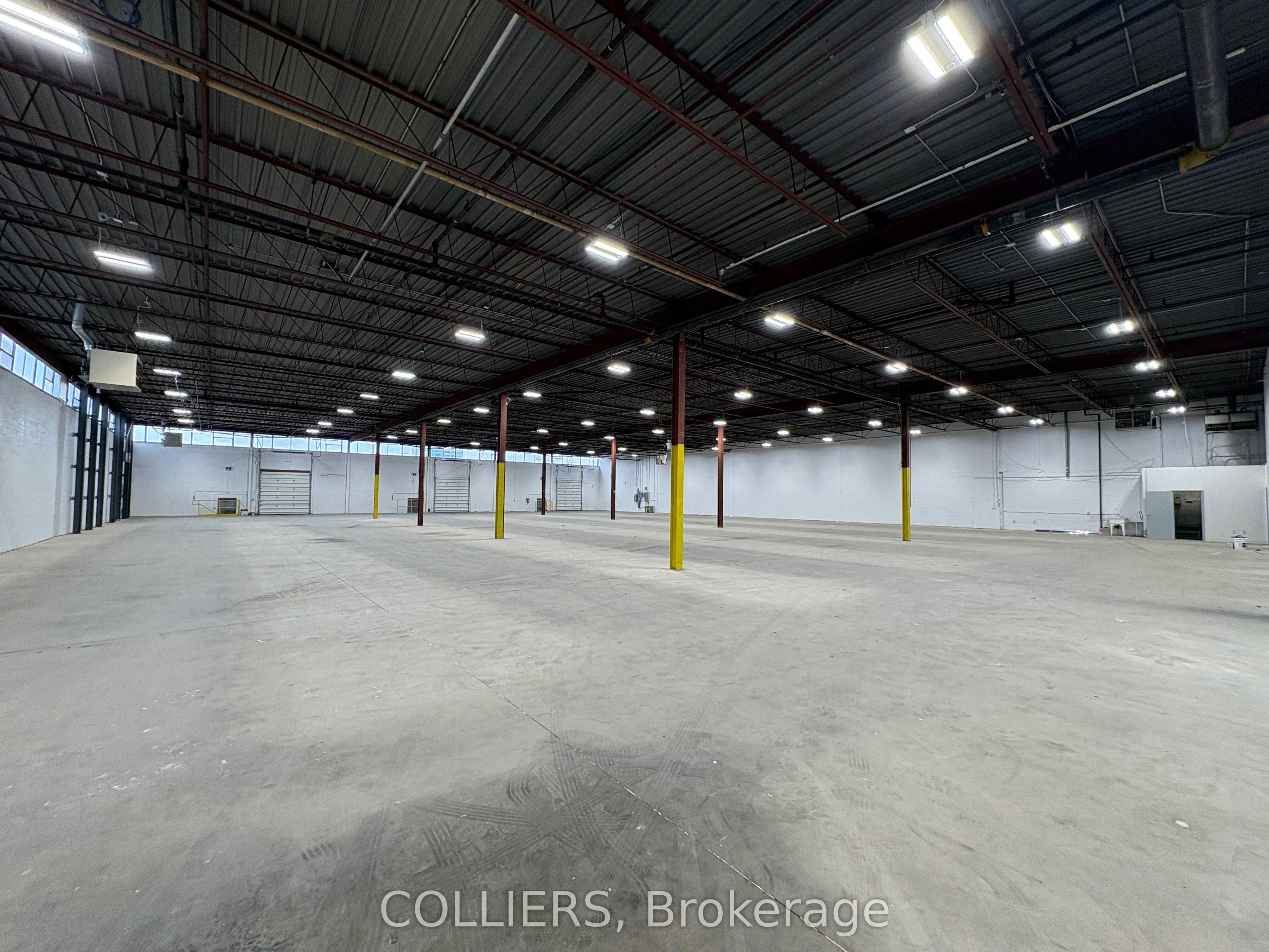 130 Sparks Drive Property Photo 4
