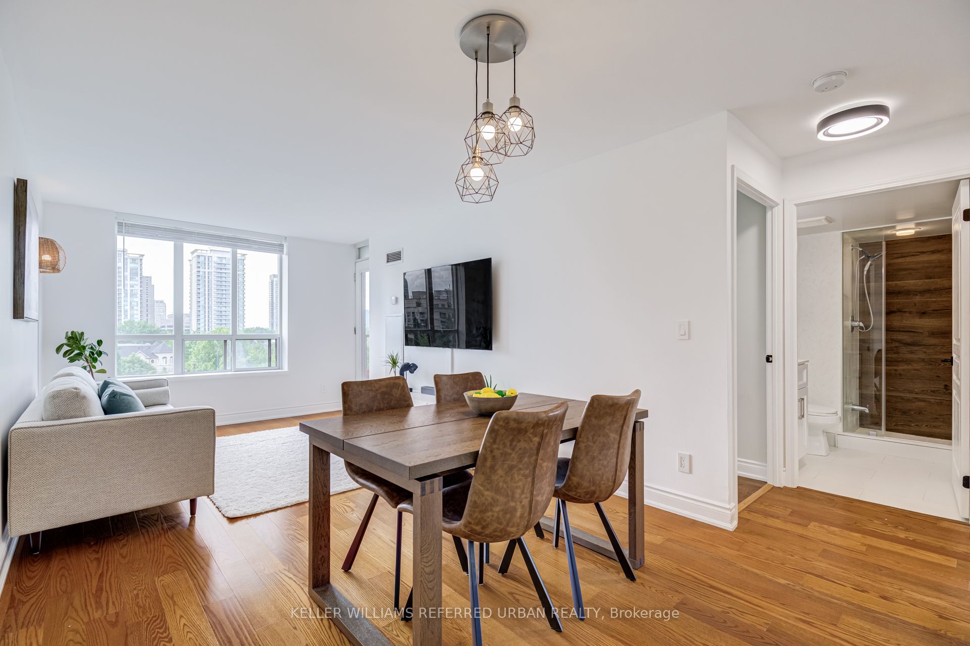 55 Harrison Garden Boulevard 510 Property Photo 13