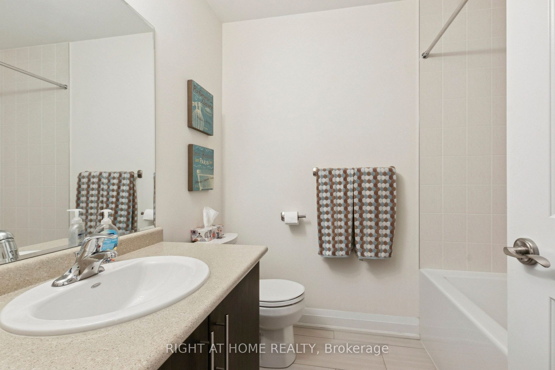 28 Raffeix Lane Property Photo 22