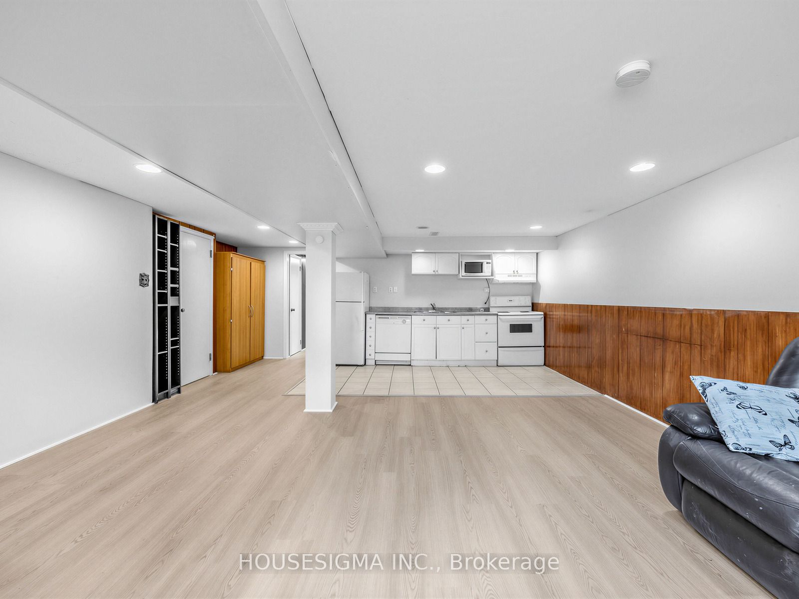 51 Tisdale Avenue Property Photo 24