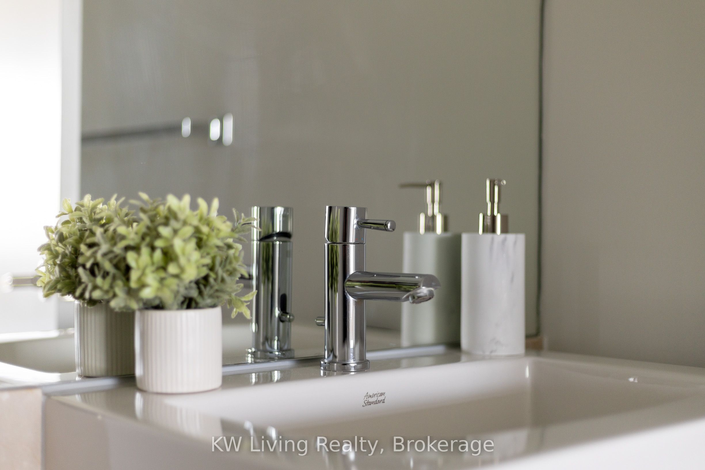 65 Bremner Boulevard 5102 Property Photo 40