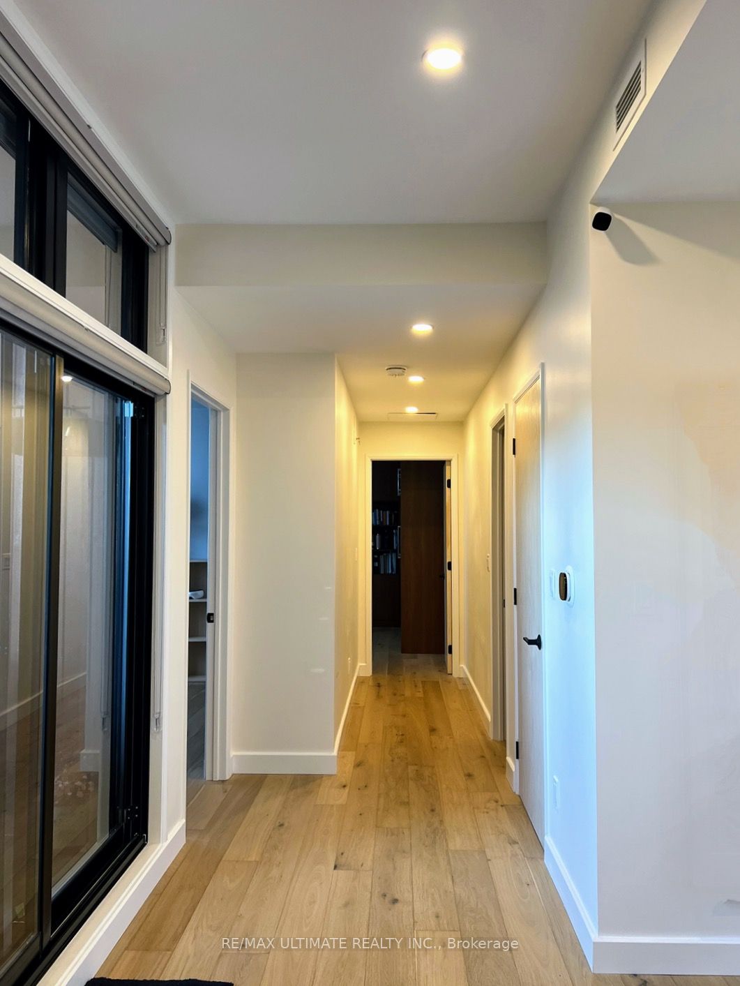 172 Harbord Street Property Photo 7