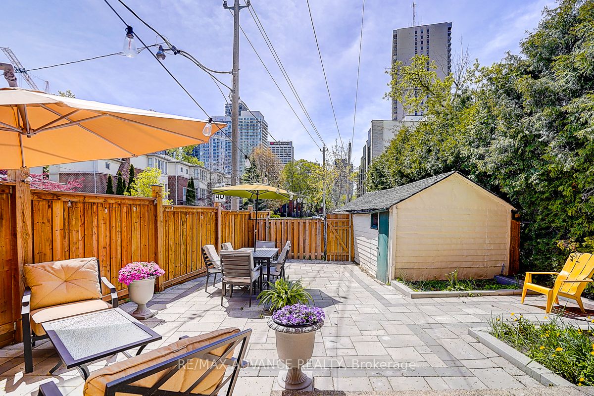 33 Castlefield Avenue Property Photo 39