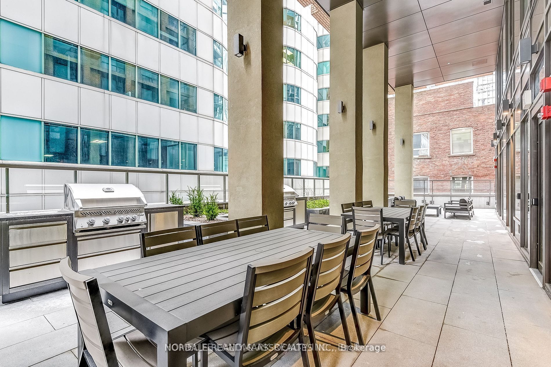 28 Widmer Street Sph23 Property Photo 5