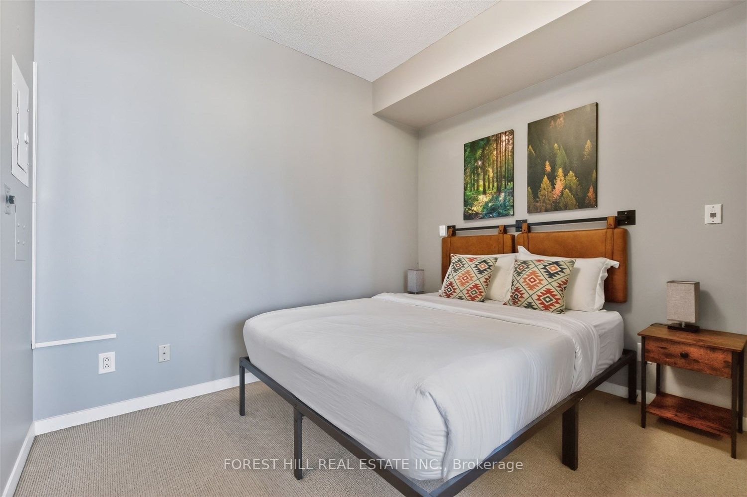 65 Bremner Boulevard 4607 Property Photo 12