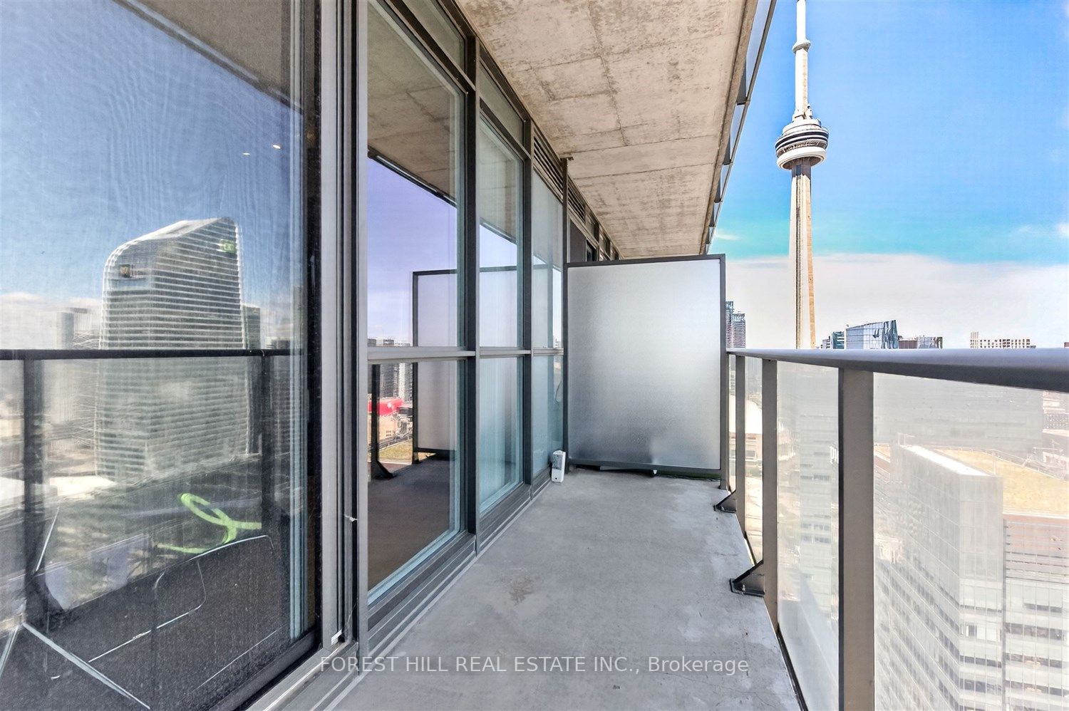 65 Bremner Boulevard 4607 Property Photo 18
