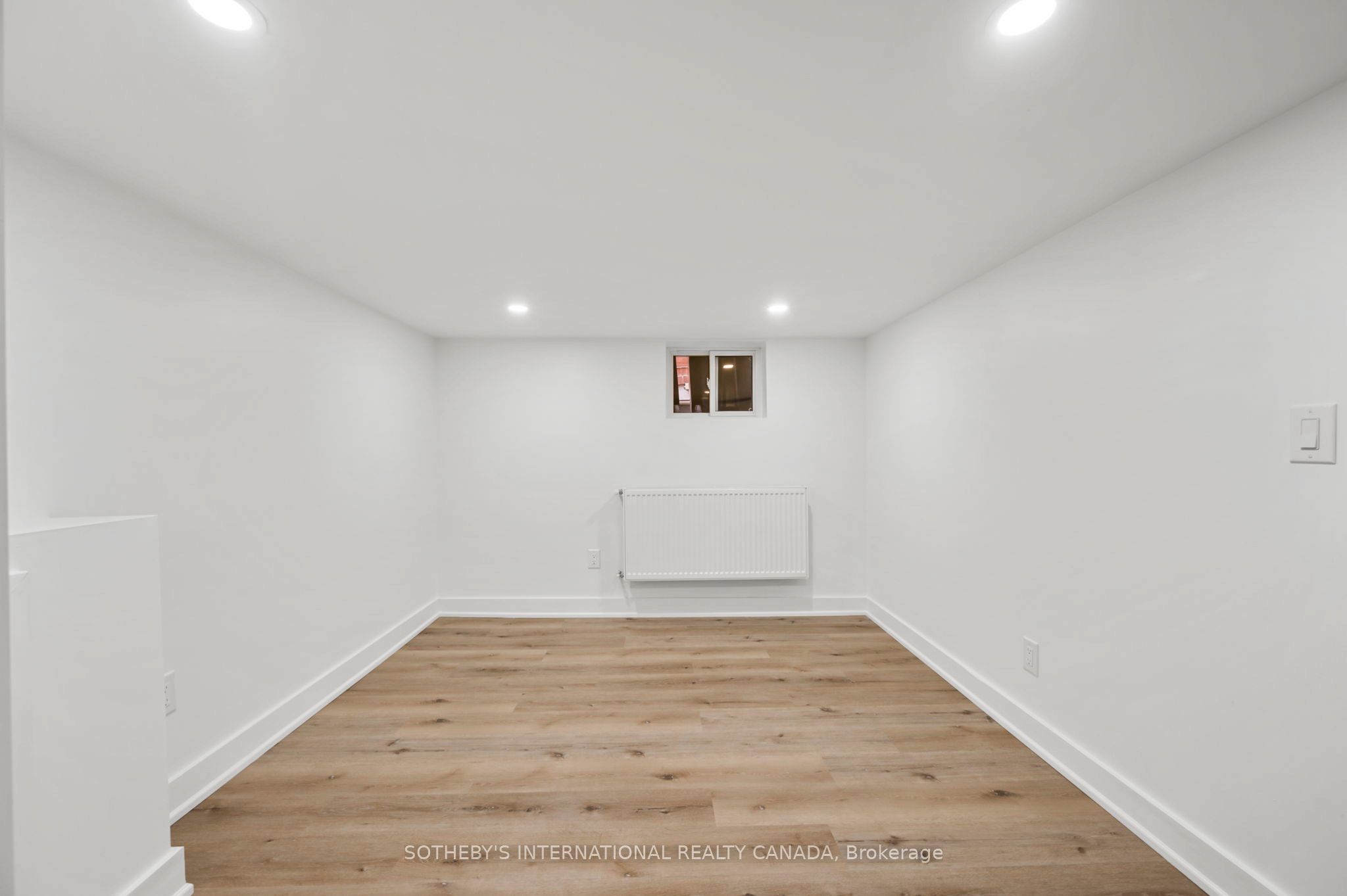 28 Strathgowan Avenue Bsmnt Property Photo 27
