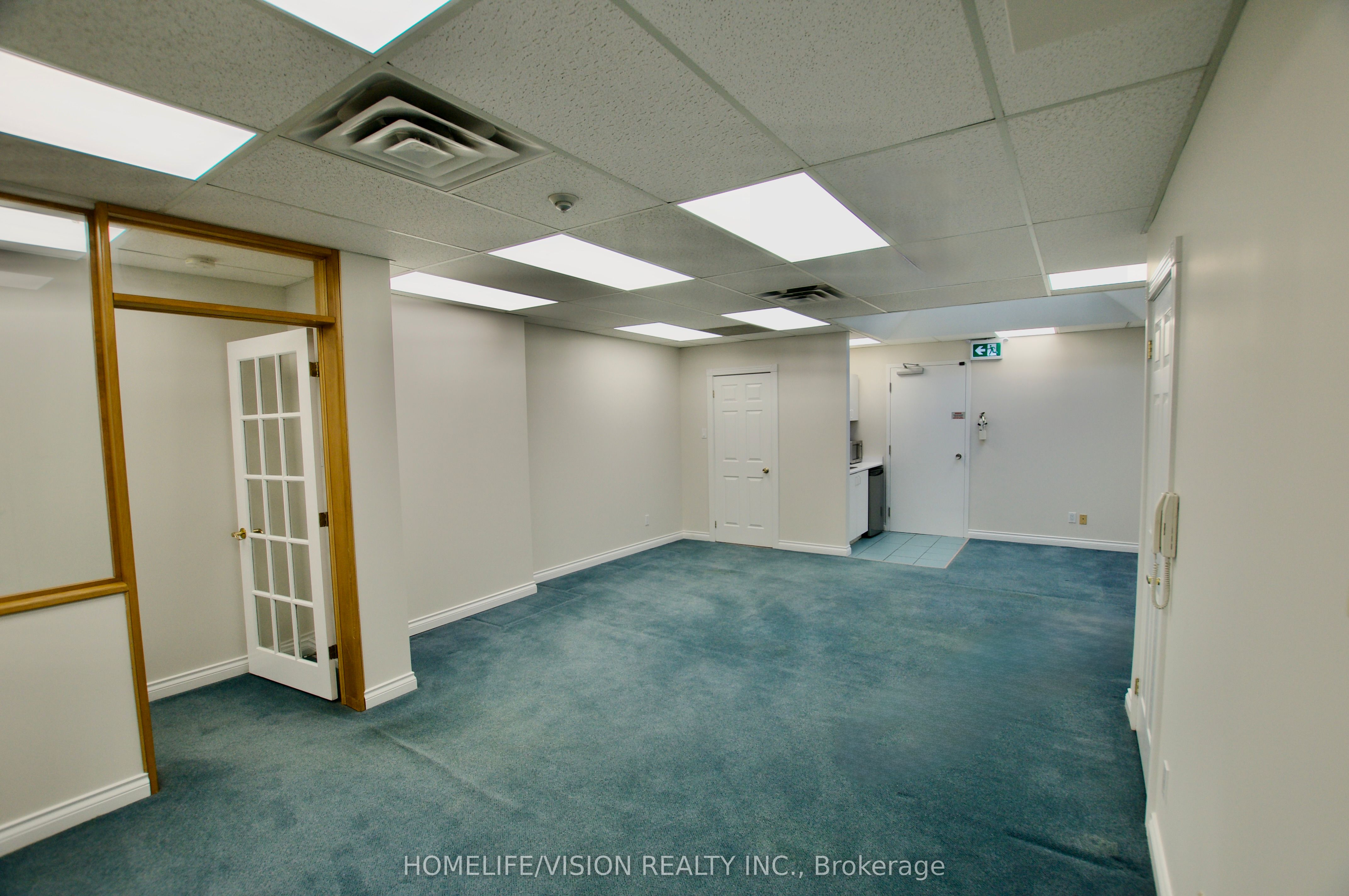 1315 Lawrence Avenue E 303 Property Photo 7