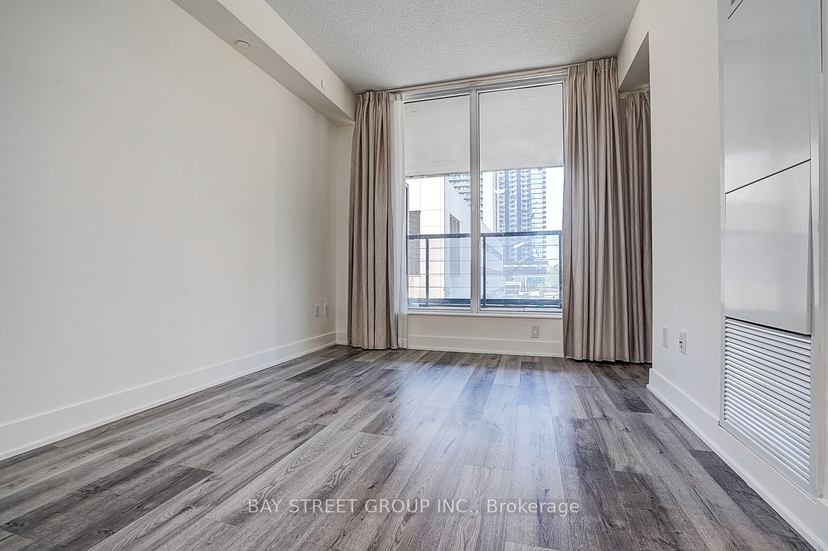88 Sheppard Avenue E 308 Property Photo 12
