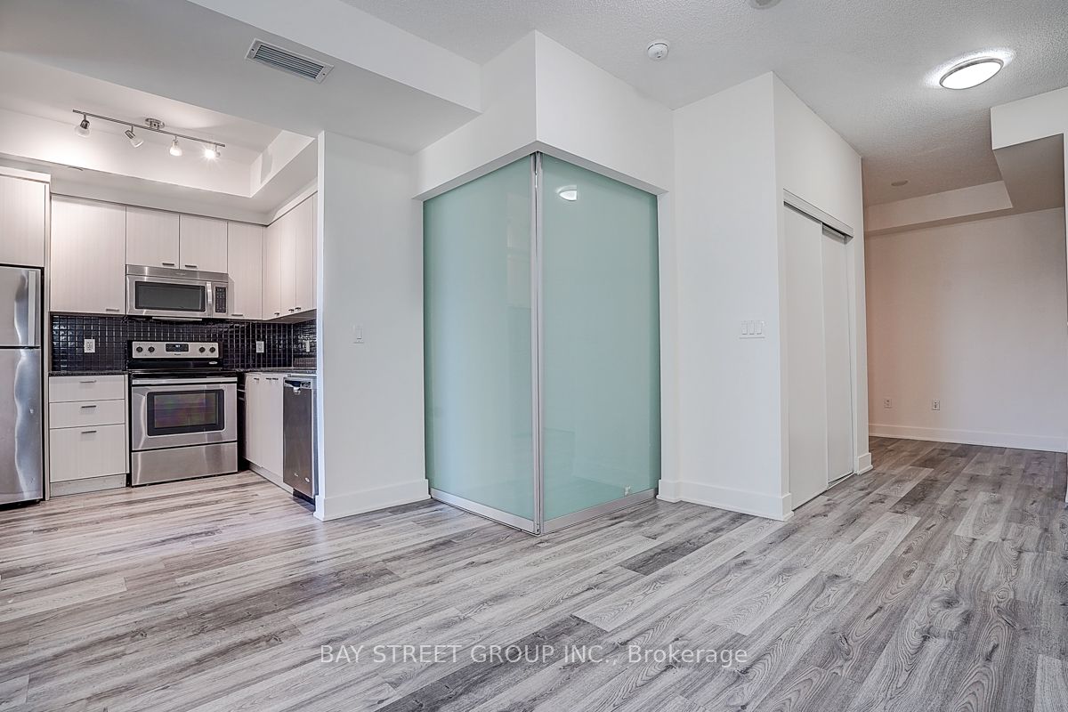 88 Sheppard Avenue E 308 Property Photo 21
