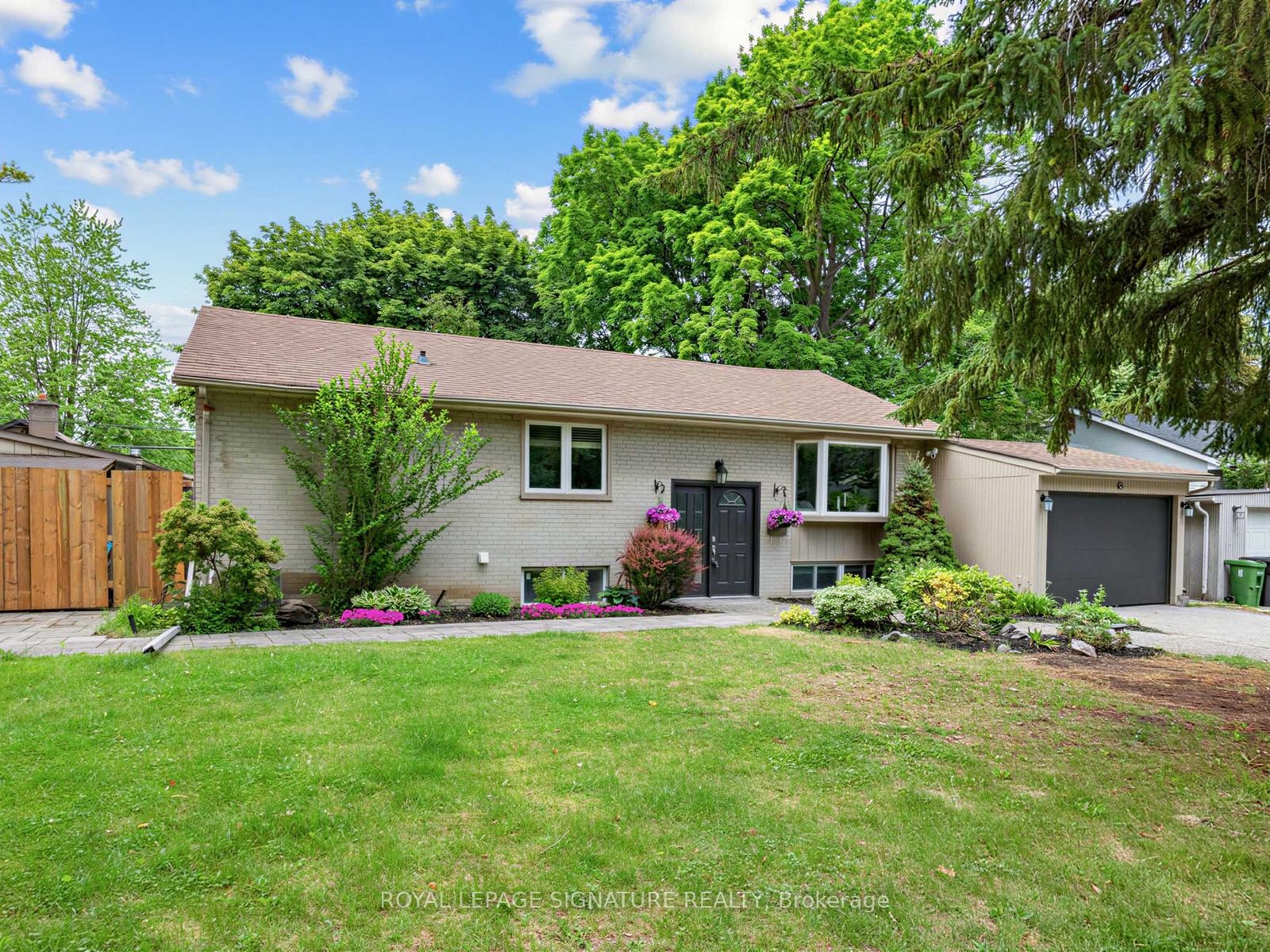 83 Berkinshaw Crescent Property Photo 1