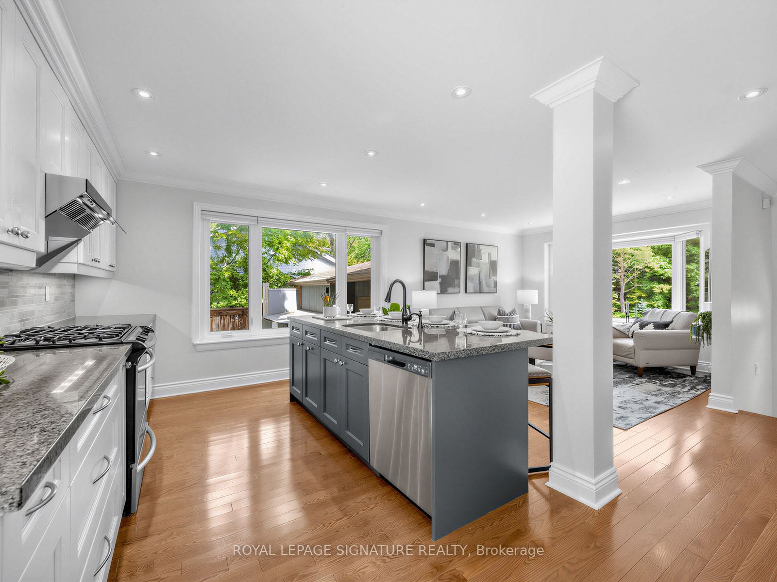 83 Berkinshaw Crescent Property Photo 8