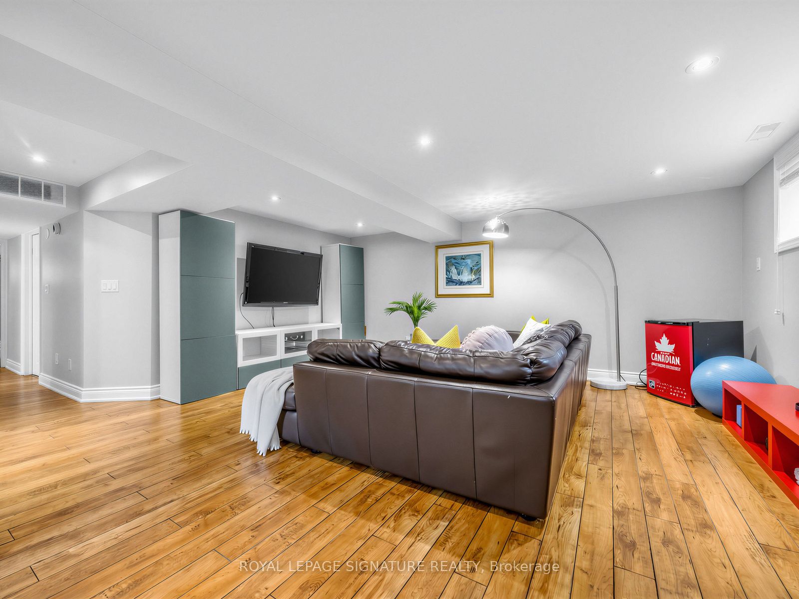 83 Berkinshaw Crescent Property Photo 18