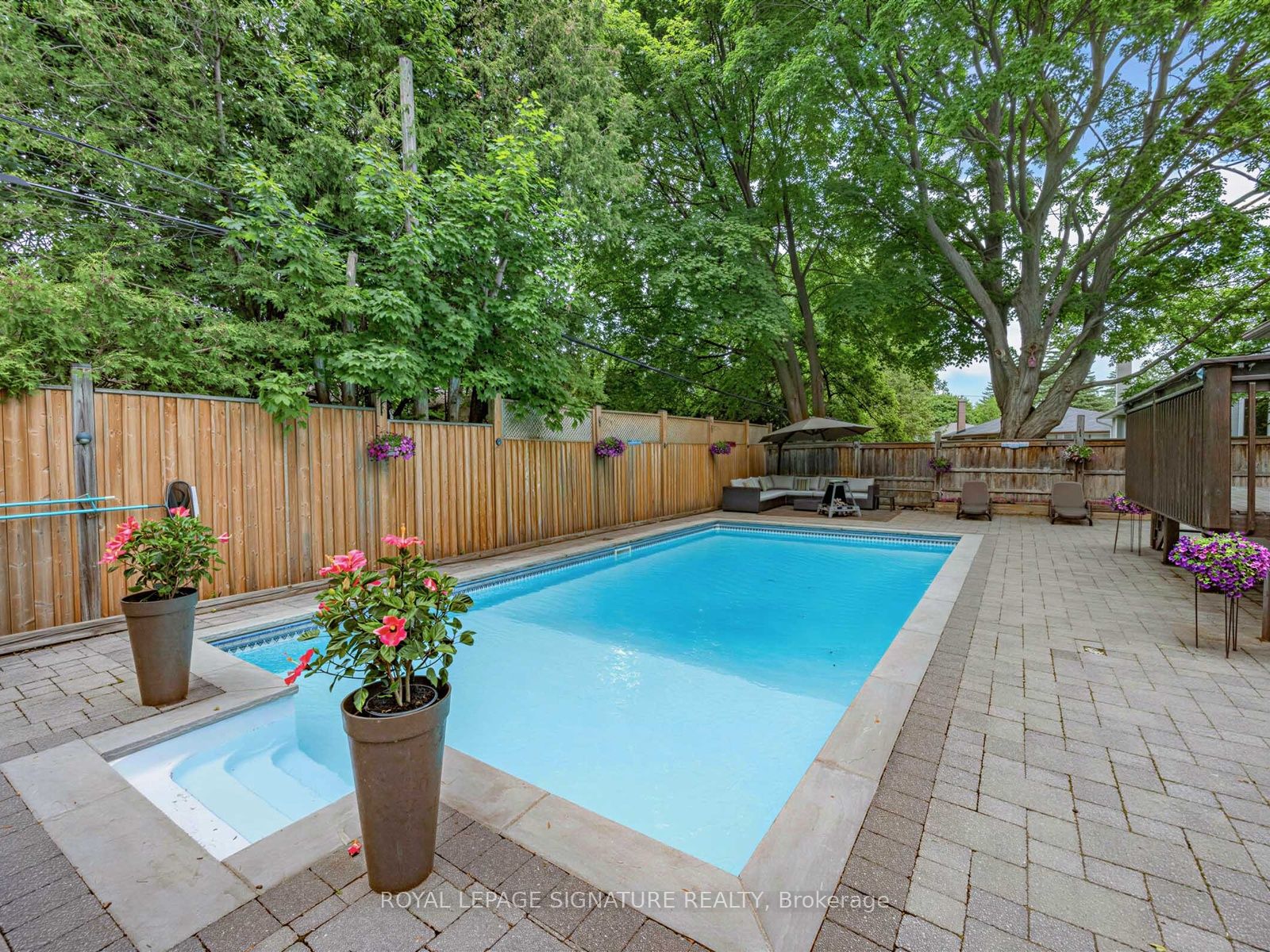 83 Berkinshaw Crescent Property Photo 28