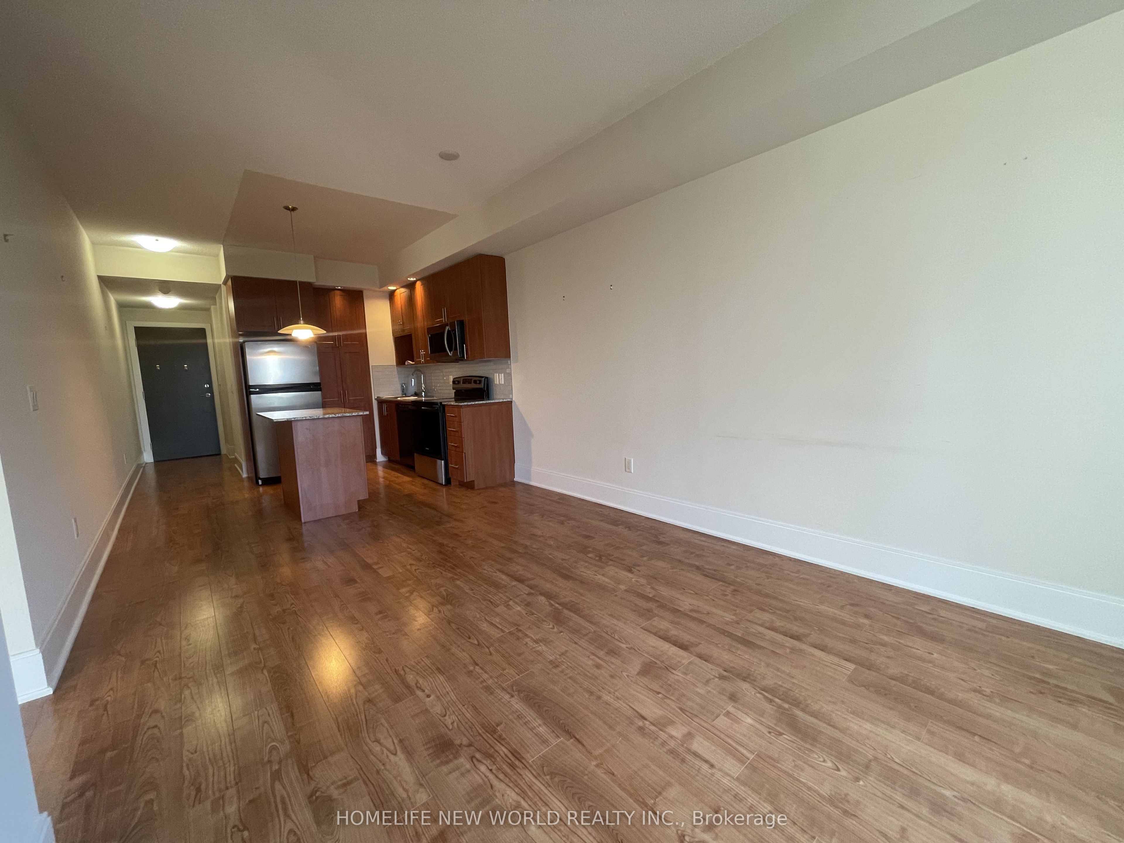 181 Wynford Drive 610 Property Photo 10