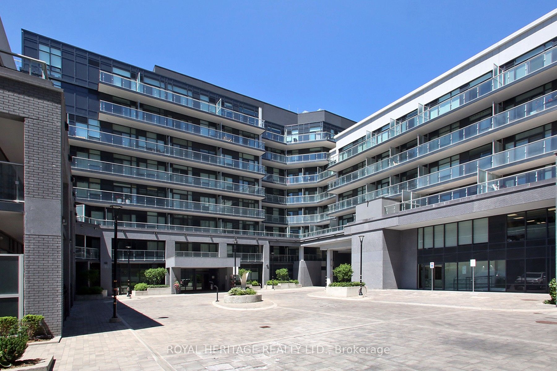 621 Sheppard Avenue E TPH08