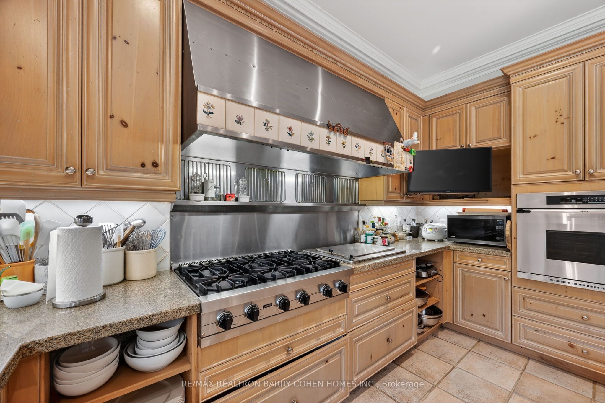 3 Vernham Court Property Photo 10