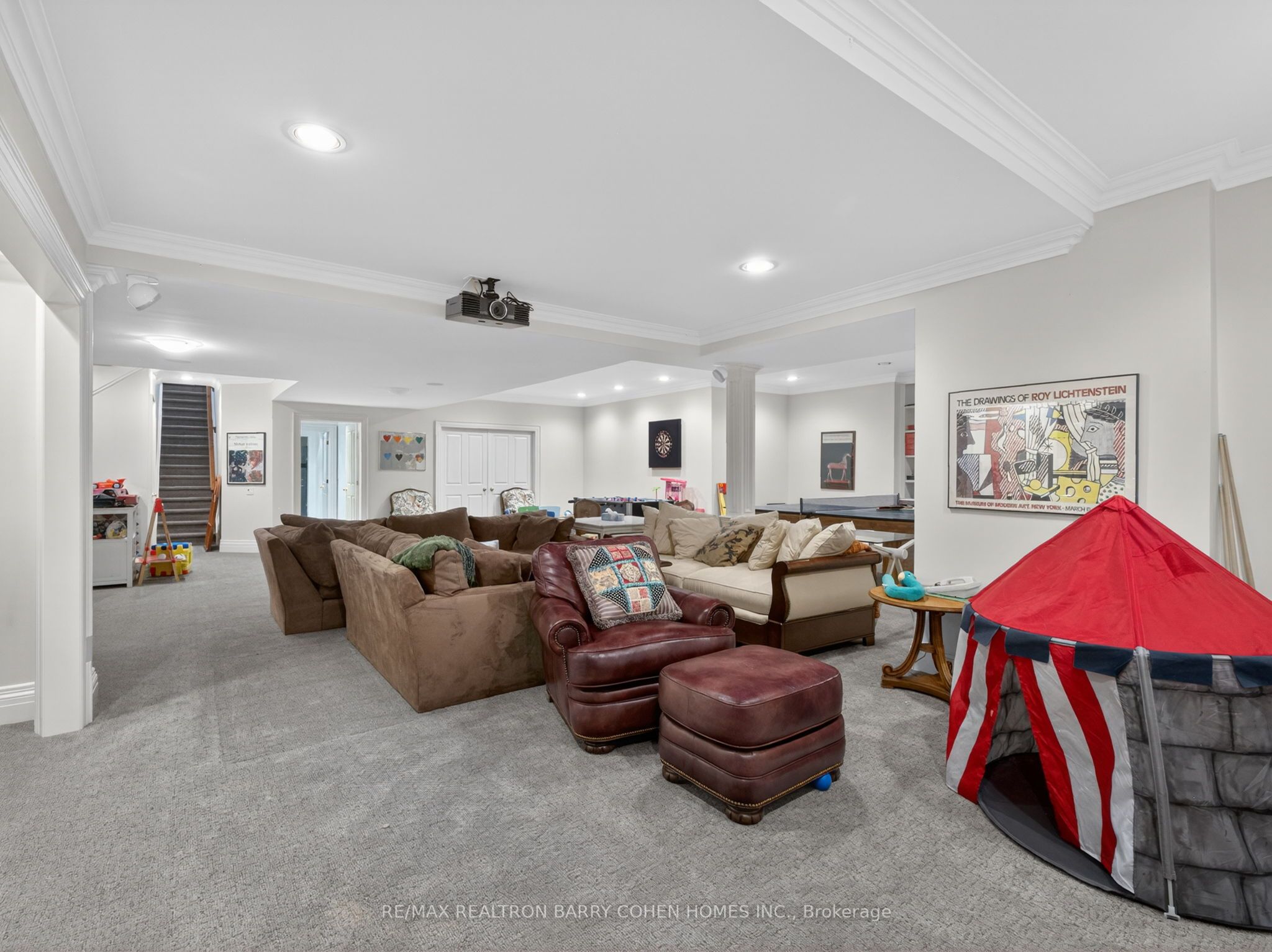 3 Vernham Court Property Photo 33
