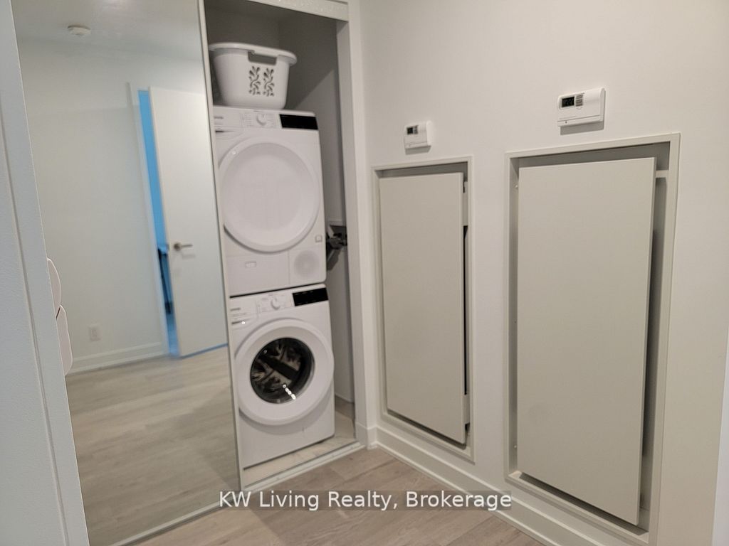 88 Queen Street E 5609 Property Photo 11