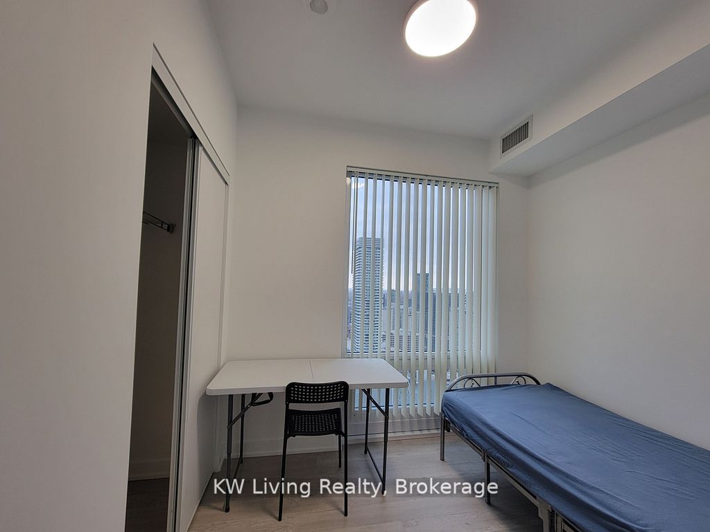 88 Queen Street E 5609 Property Photo 13