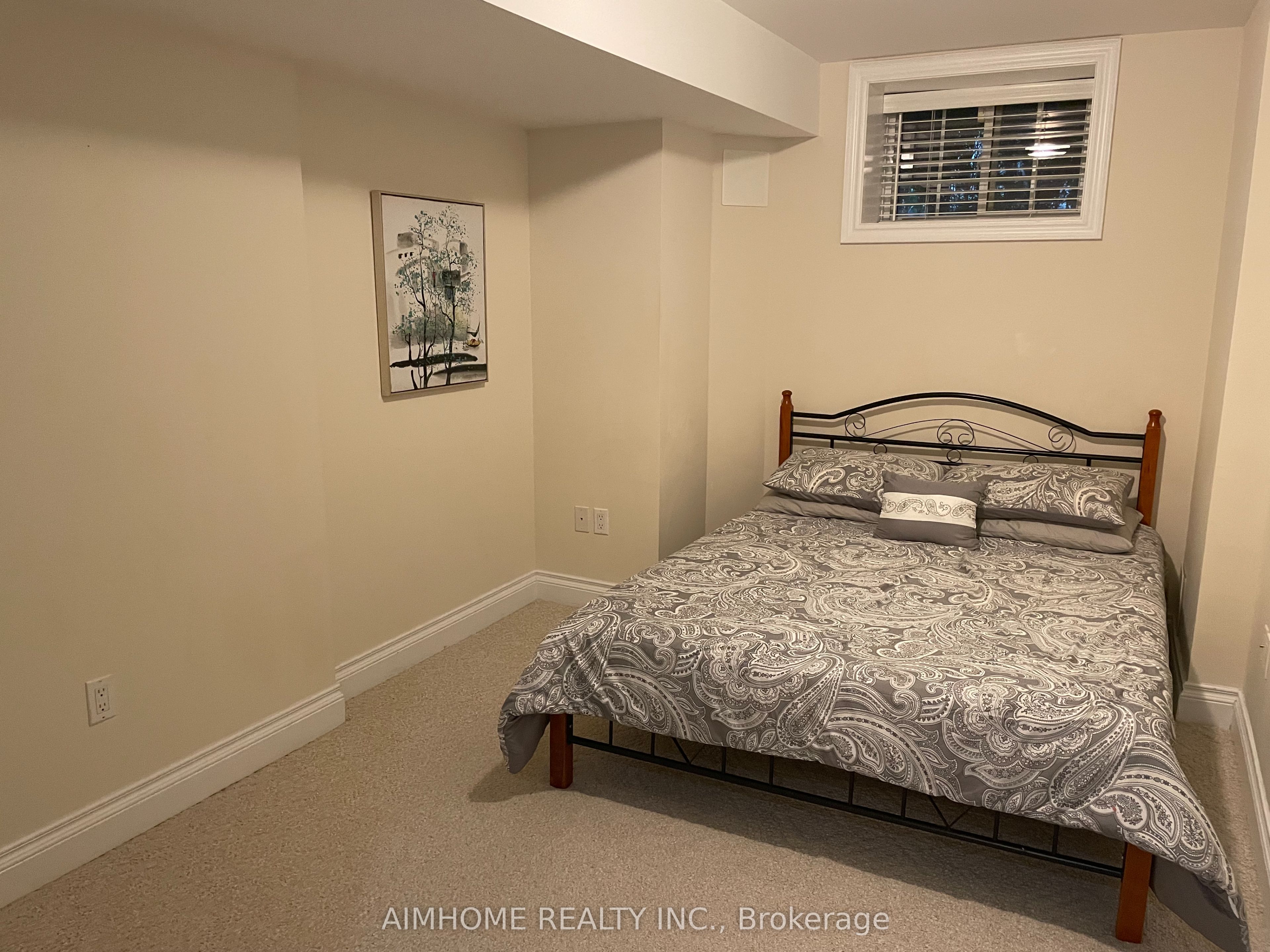 10 Hoyle Avenue Property Photo 7
