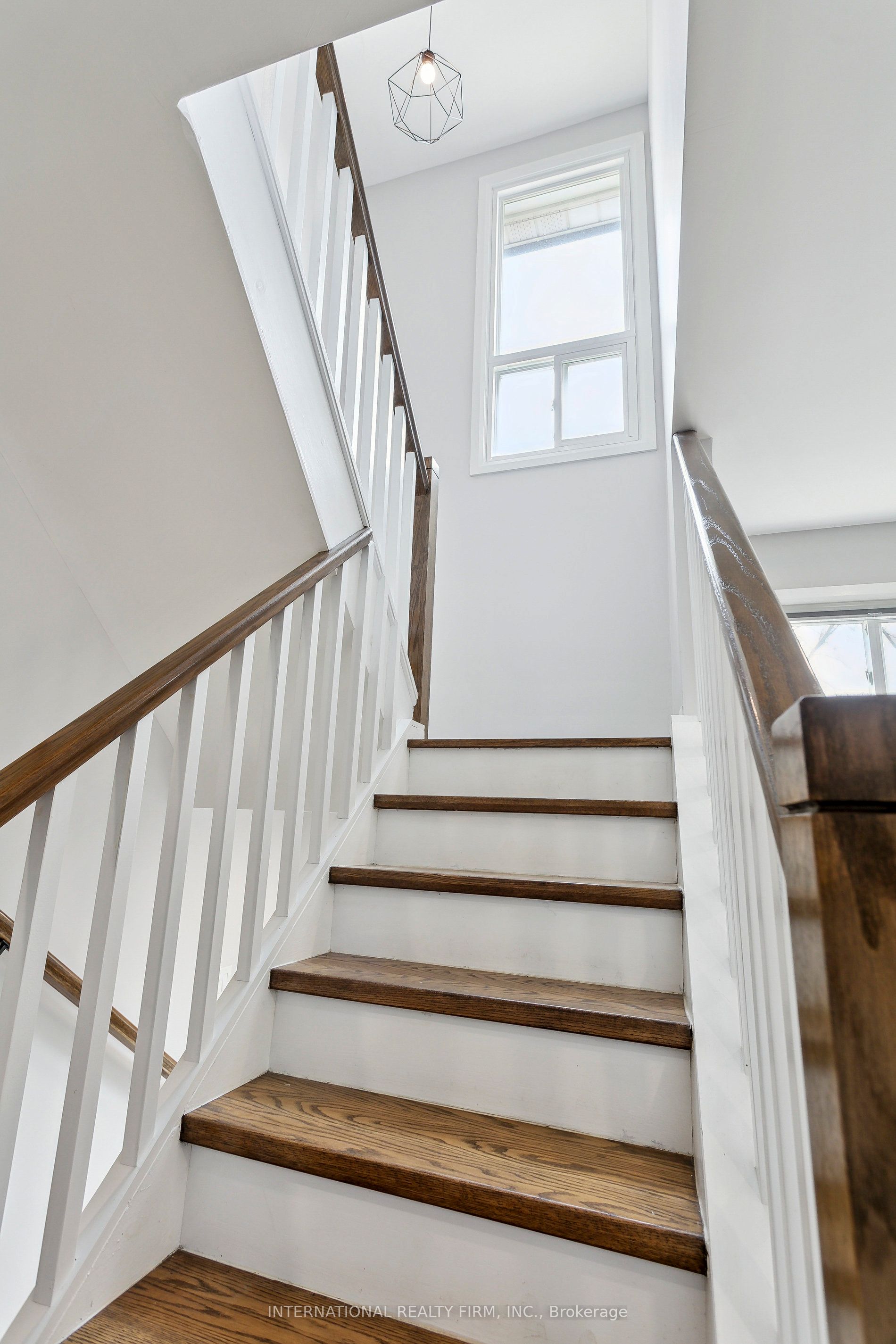 50 Denison Avenue Property Photo 20