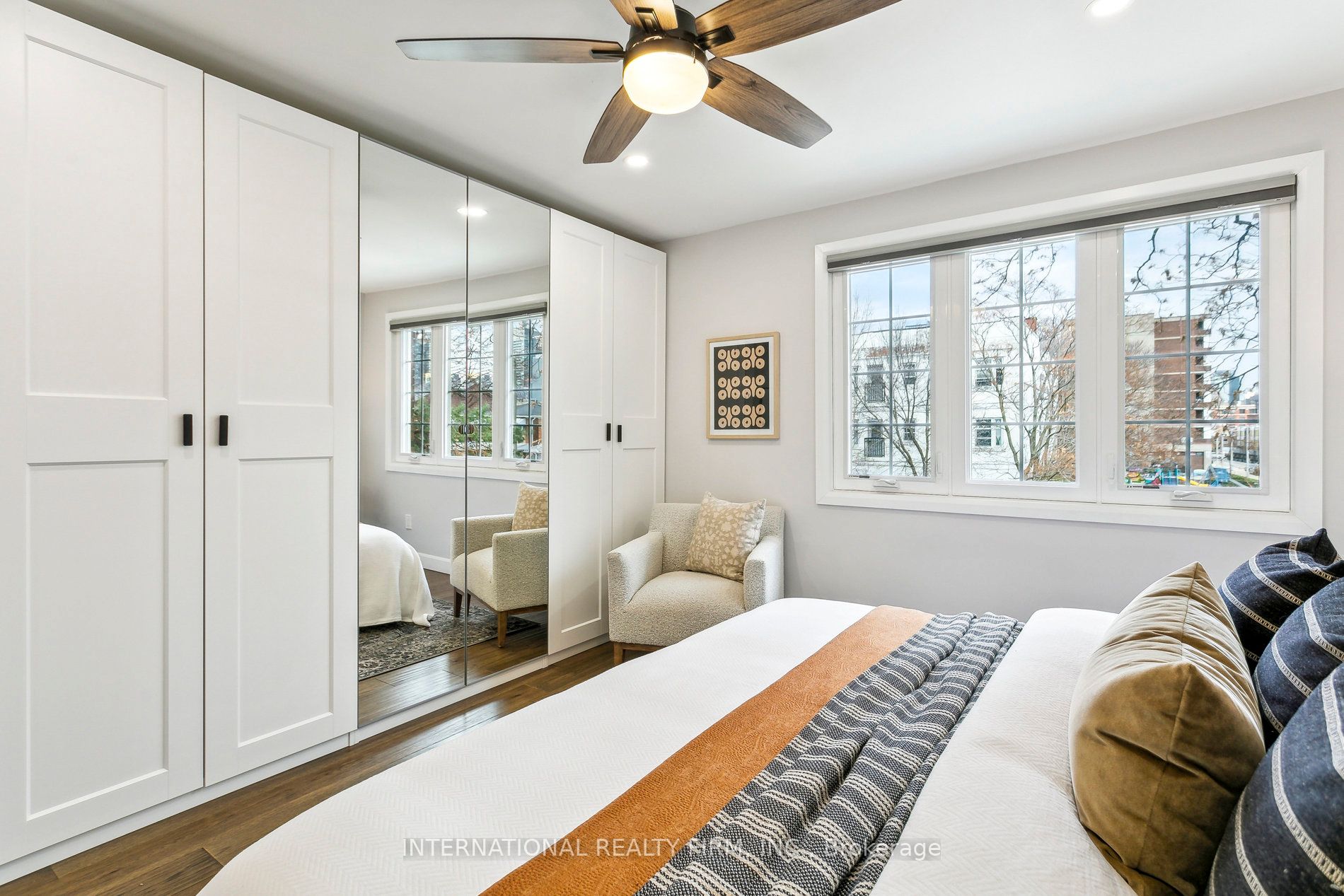 50 Denison Avenue Property Photo 22