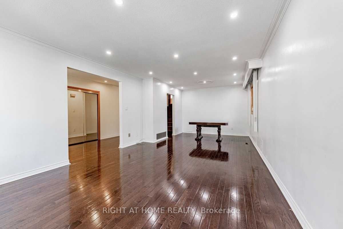 9 Chalet (upper) Road Property Photo 4