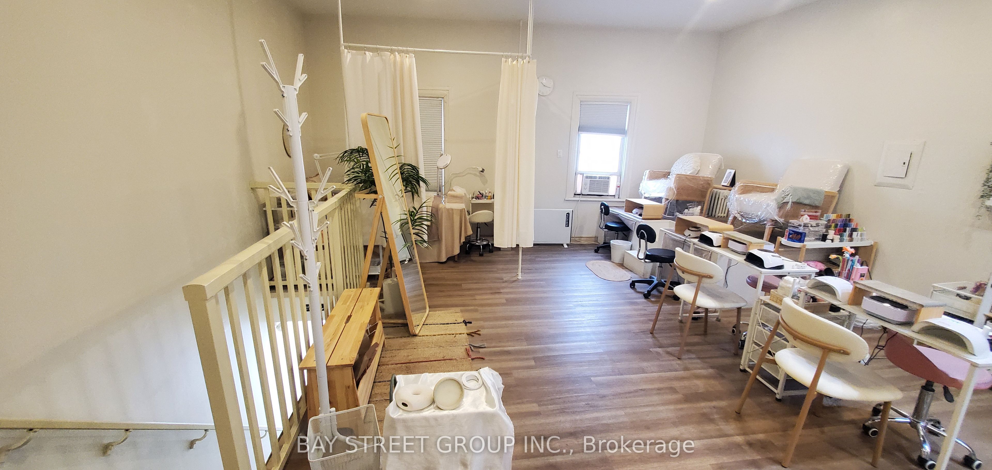 4893 Yonge Street Second Floor Property Photo 12