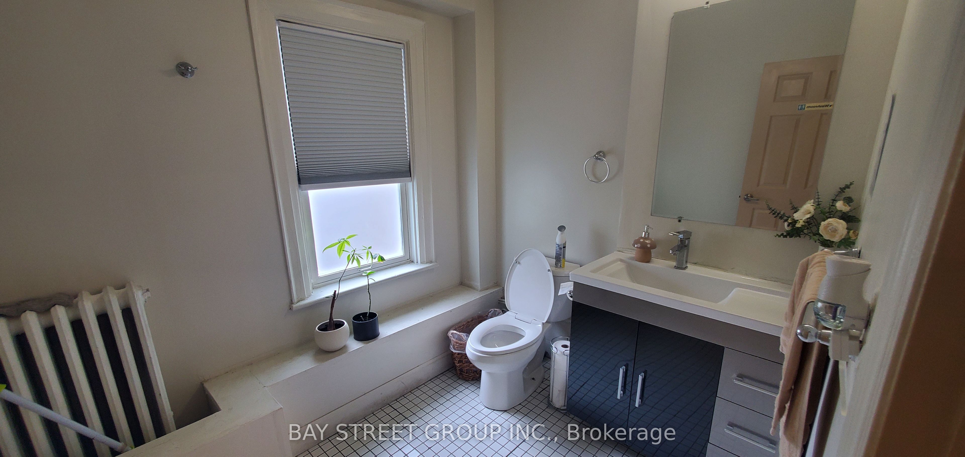 4893 Yonge Street Second Floor Property Photo 13
