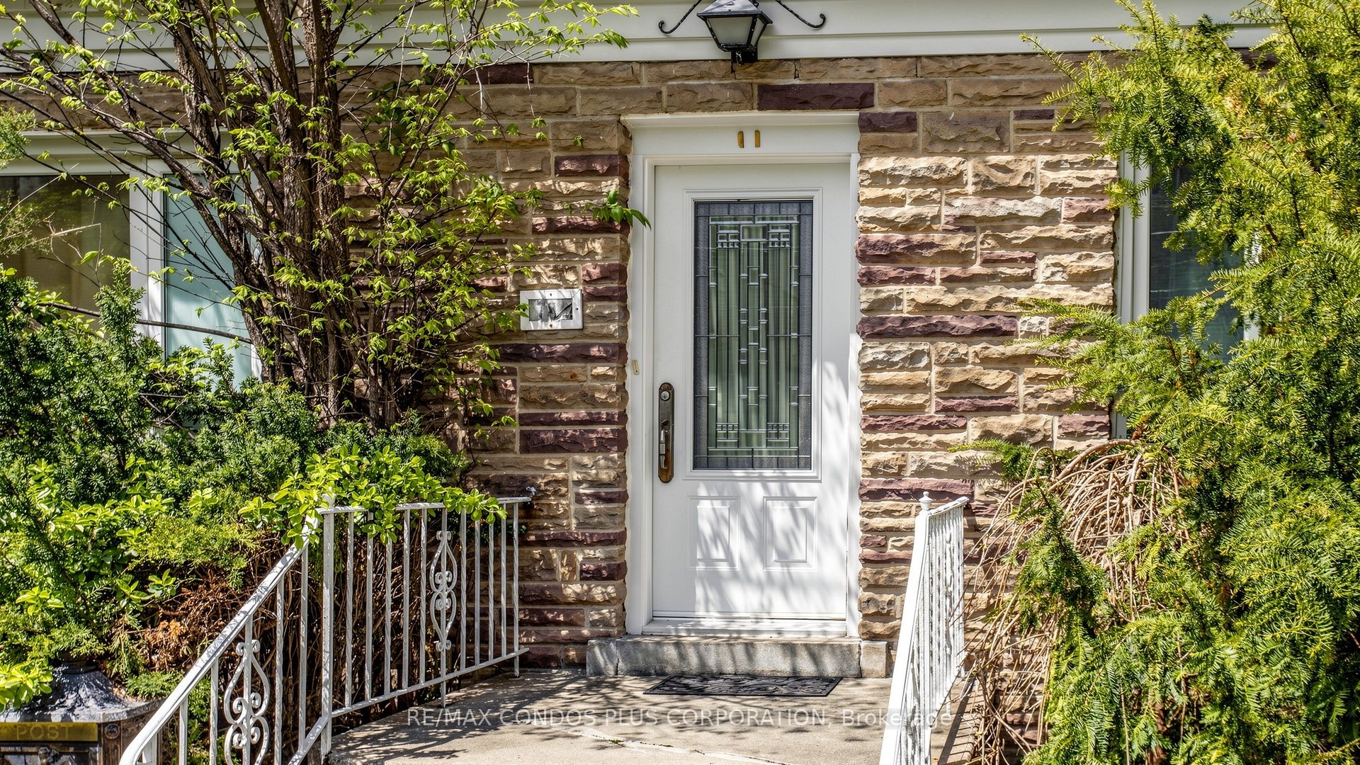 78 Spring Garden Avenue Property Photo 3
