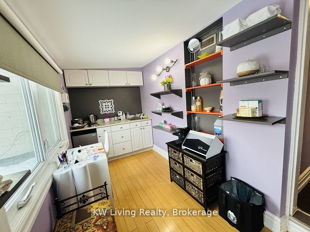 701 Mount Pleasant Road Second Floor Property Photo 14
