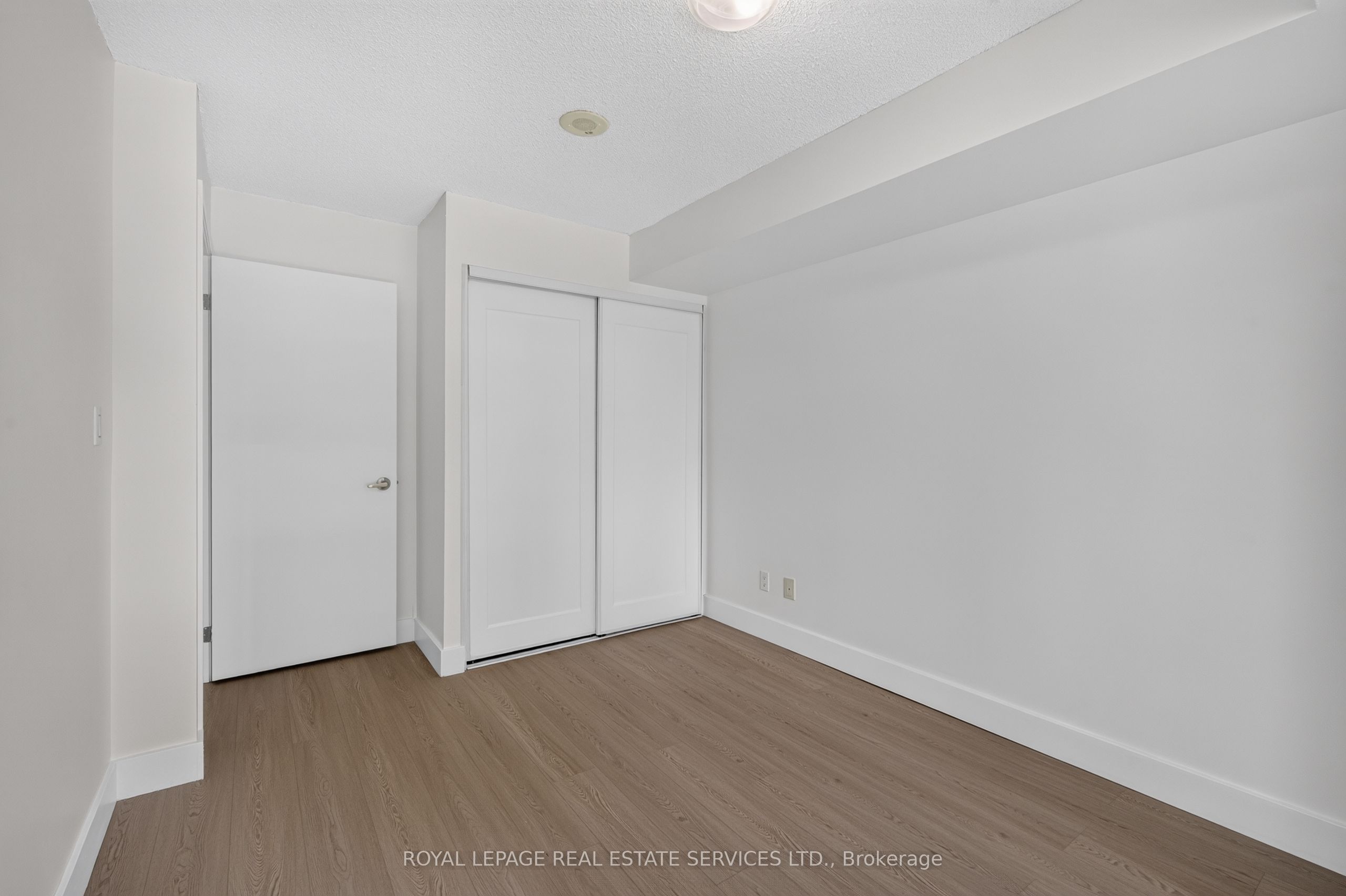 18 Harbour Street 1204 Property Photo 19