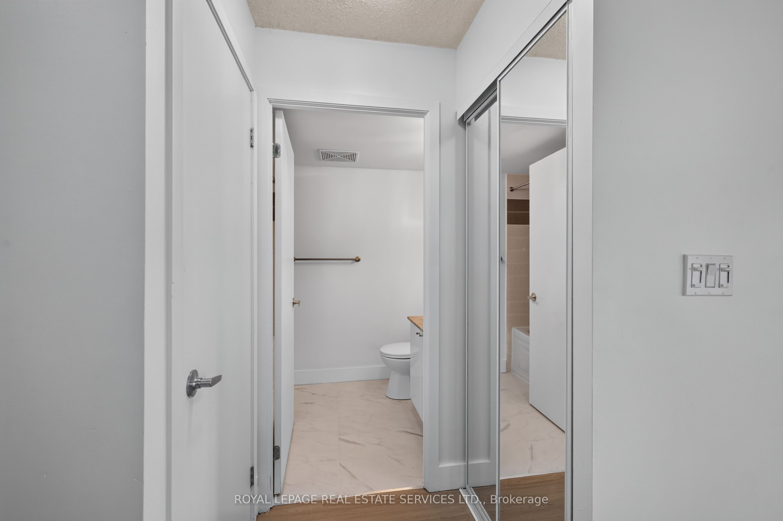 18 Harbour Street 1204 Property Photo 20