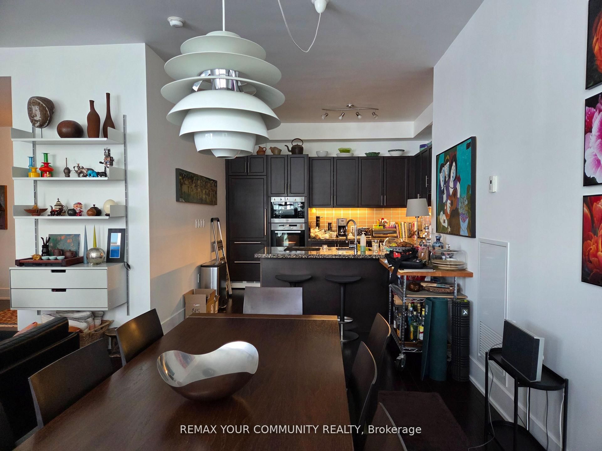 39 Queens Quay E 815 Property Photo 4