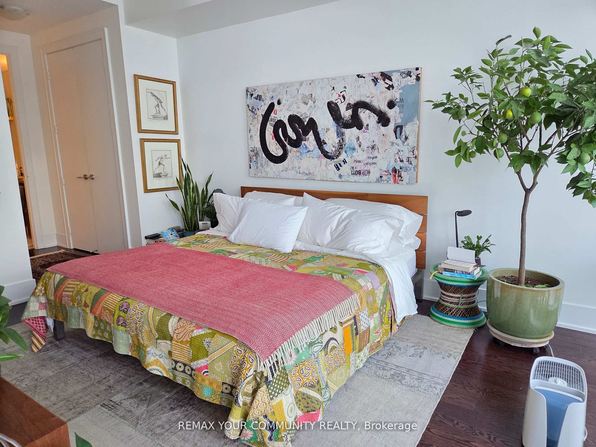 39 Queens Quay E 815 Property Photo 9